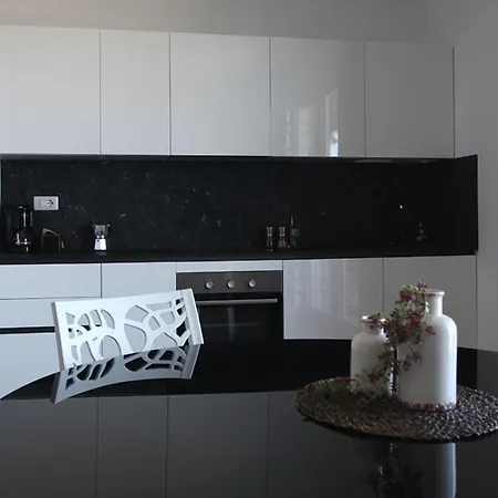 Sangiovese Apartment *
